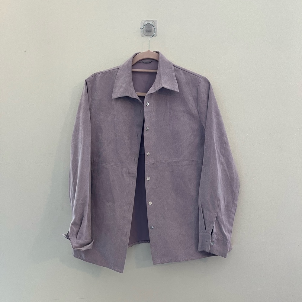 Violet button down - Picture 5 of 5